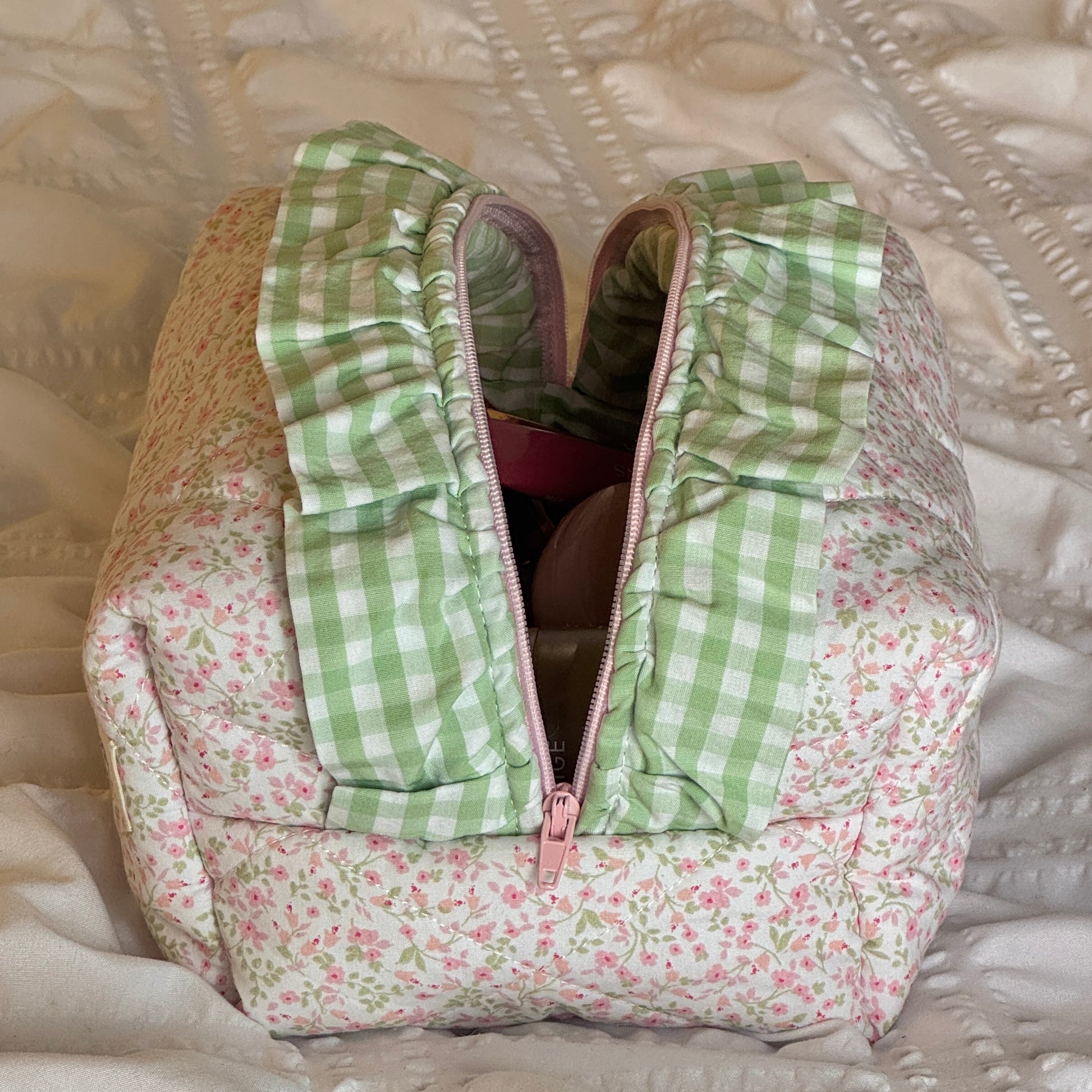 Spring Tulip Ruffle Bag