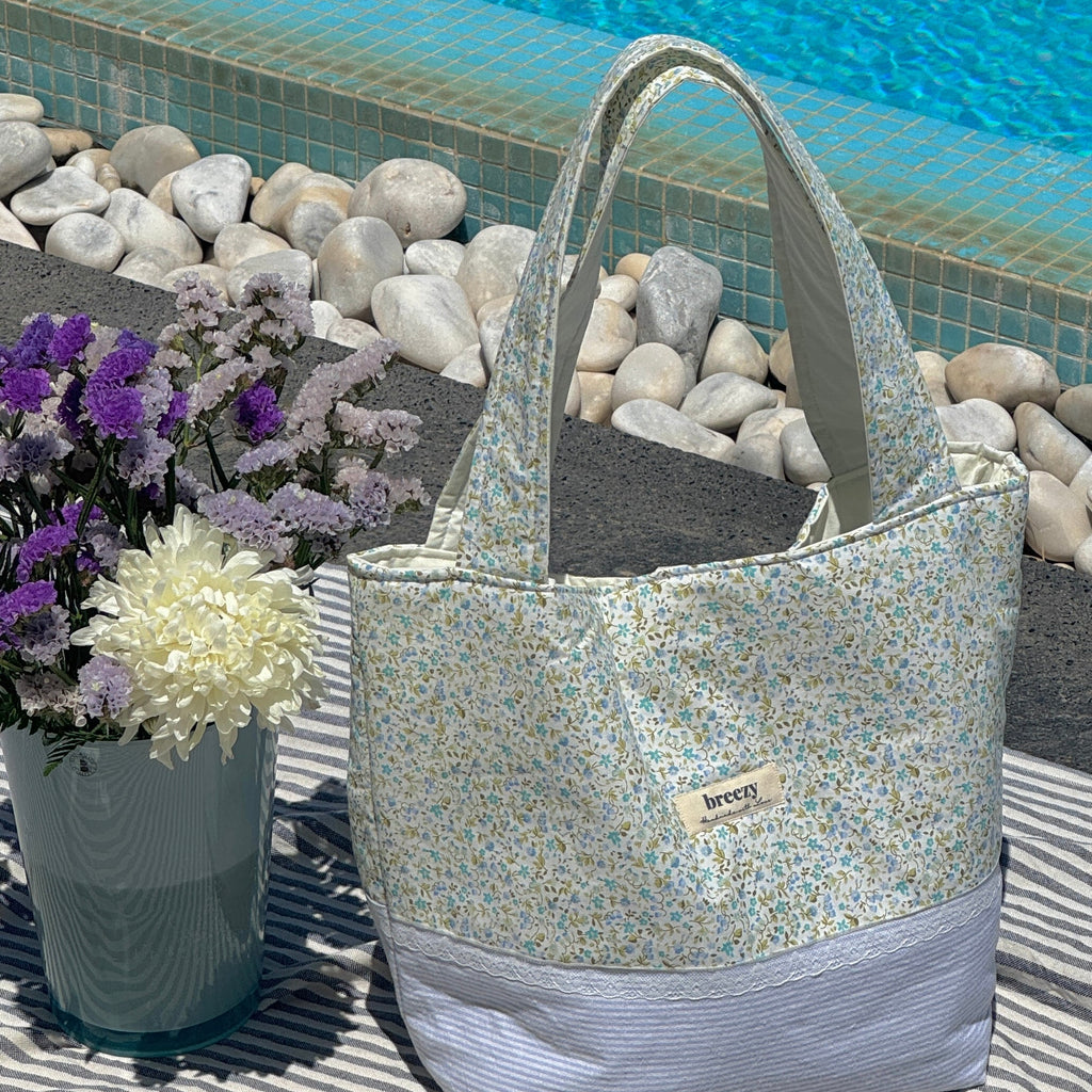 Iris Tote